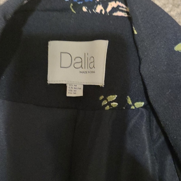 Blazer - Picture 3 of 3